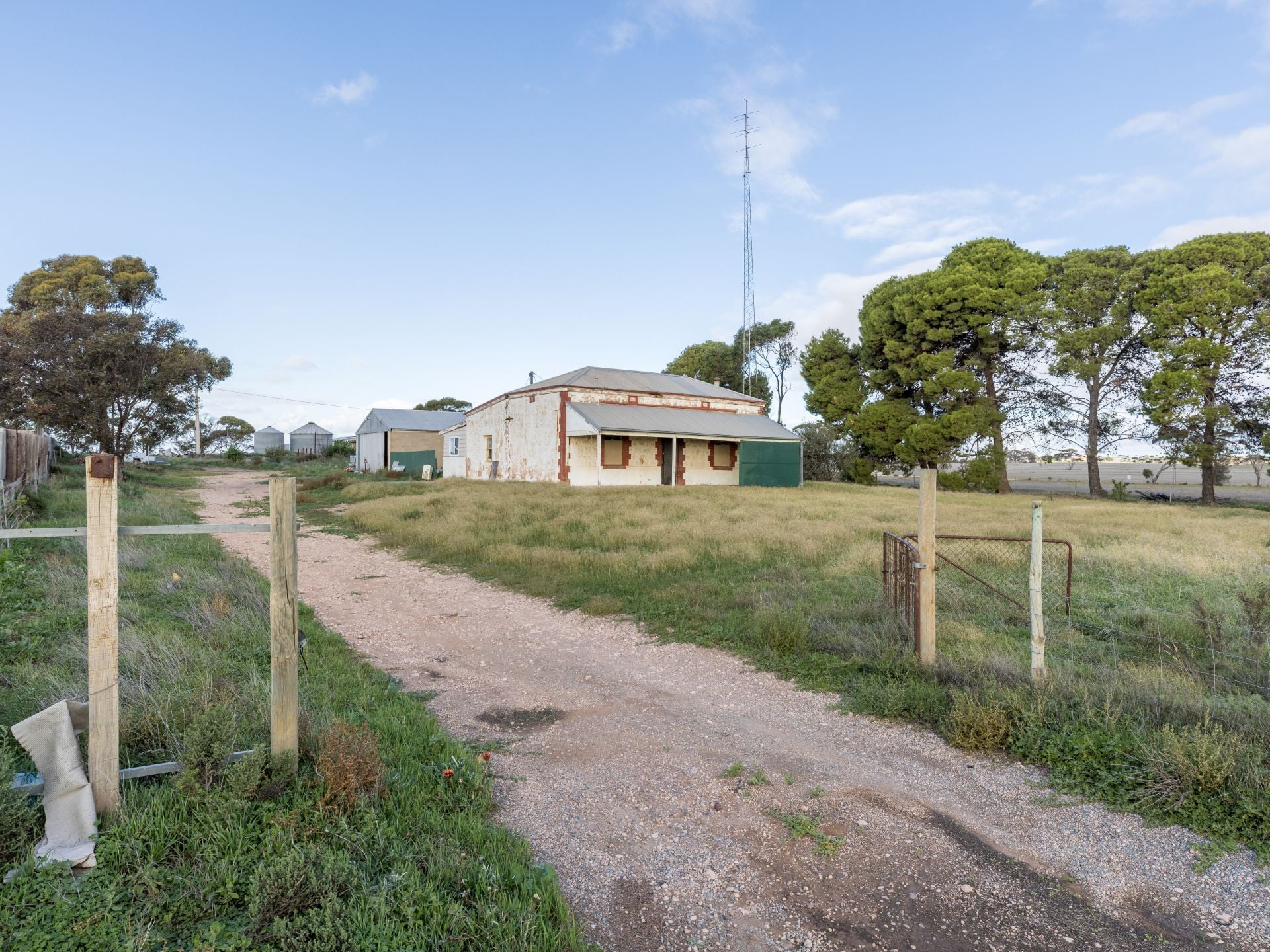 197 Upper Yorke Road Port Broughton SA, Port Broughton - Thumbnail 3