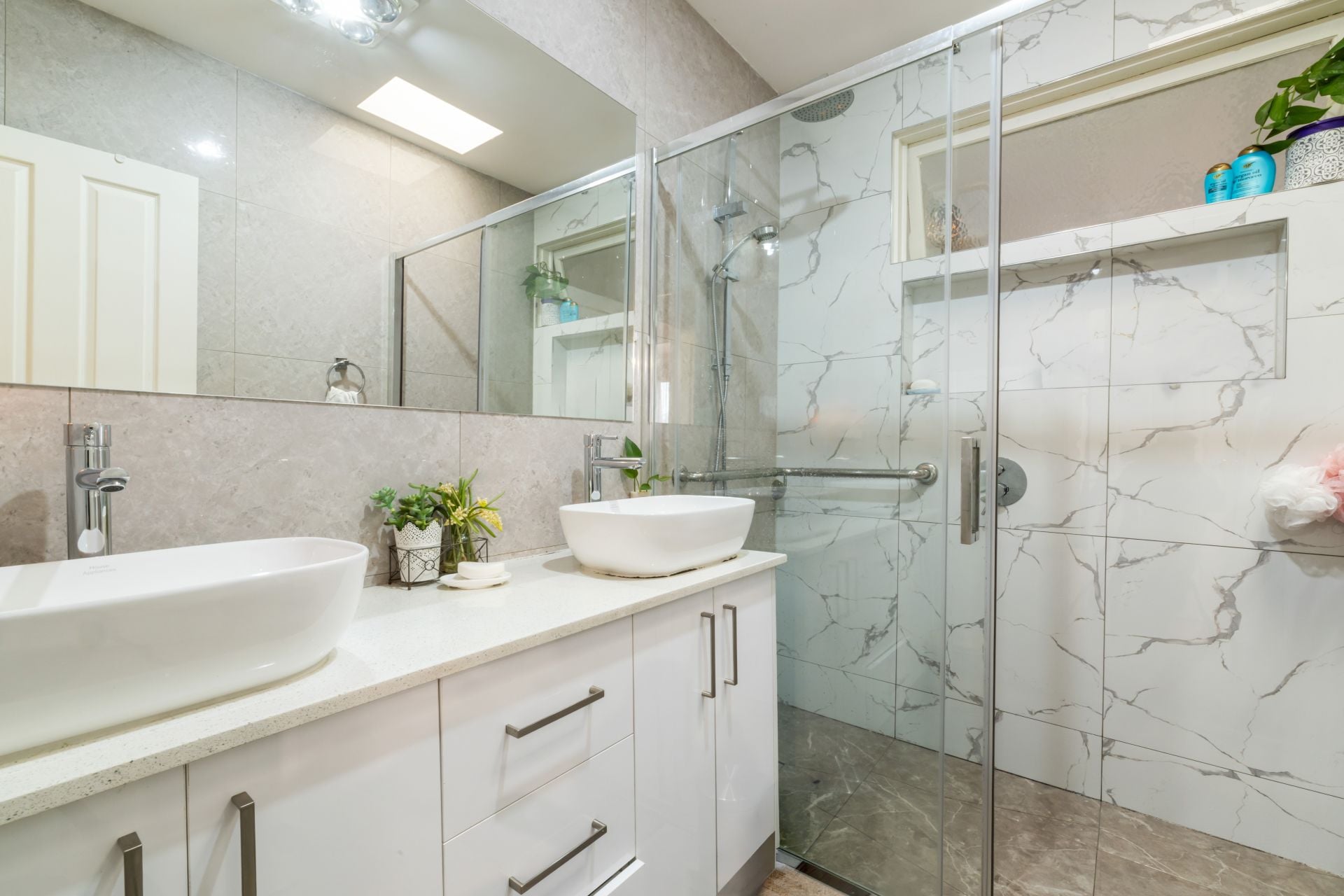 Family Comfort With Flexible Living Spaces
