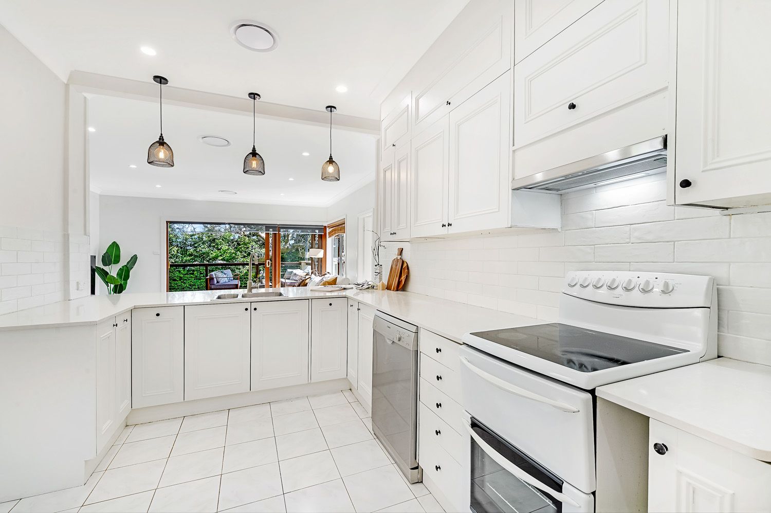 7 Duffy Avenue, Thornleigh, Thornleigh - Thumbnail 4