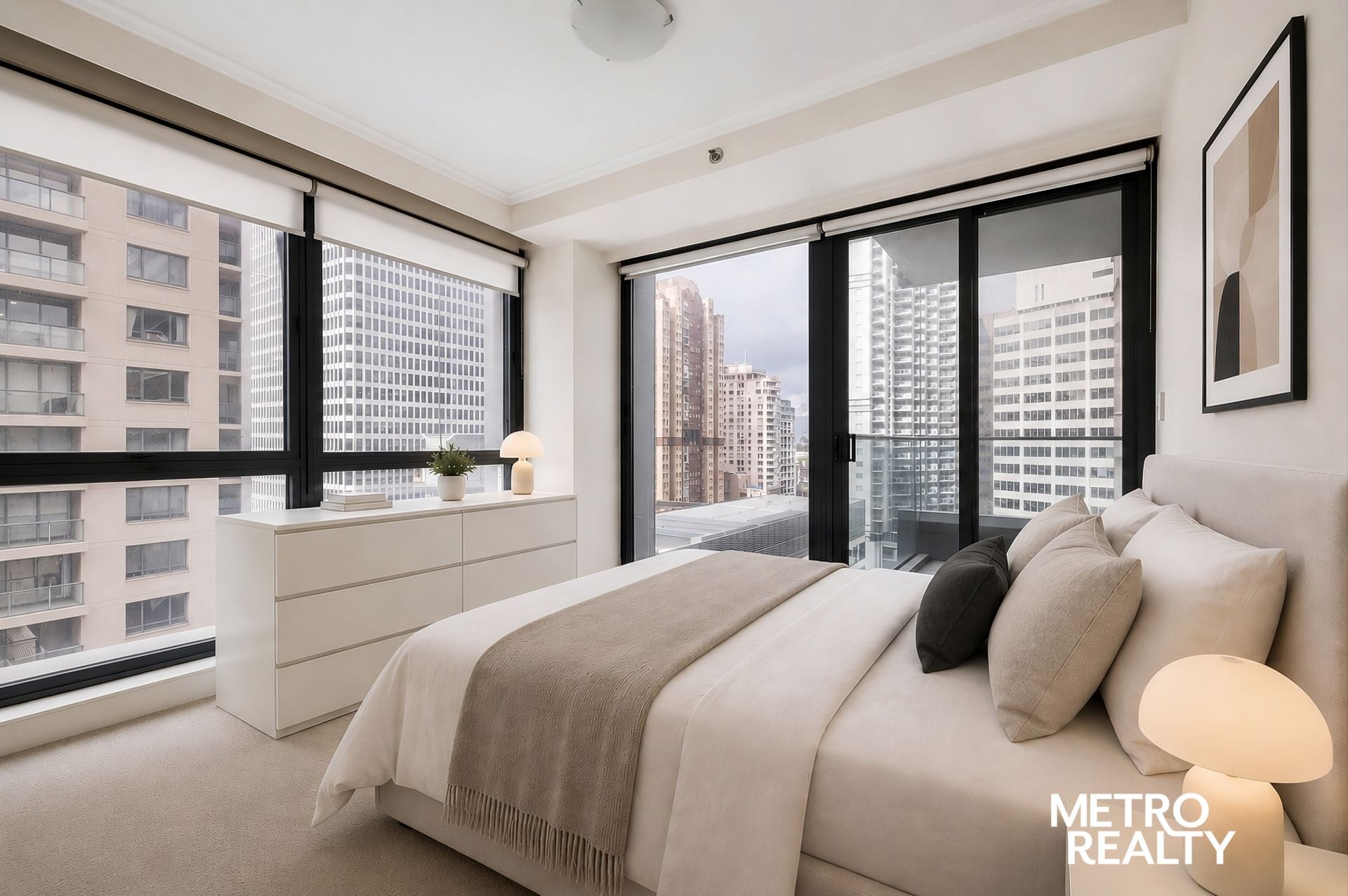 2702/91 Liverpool Street, Sydney - Thumbnail 4
