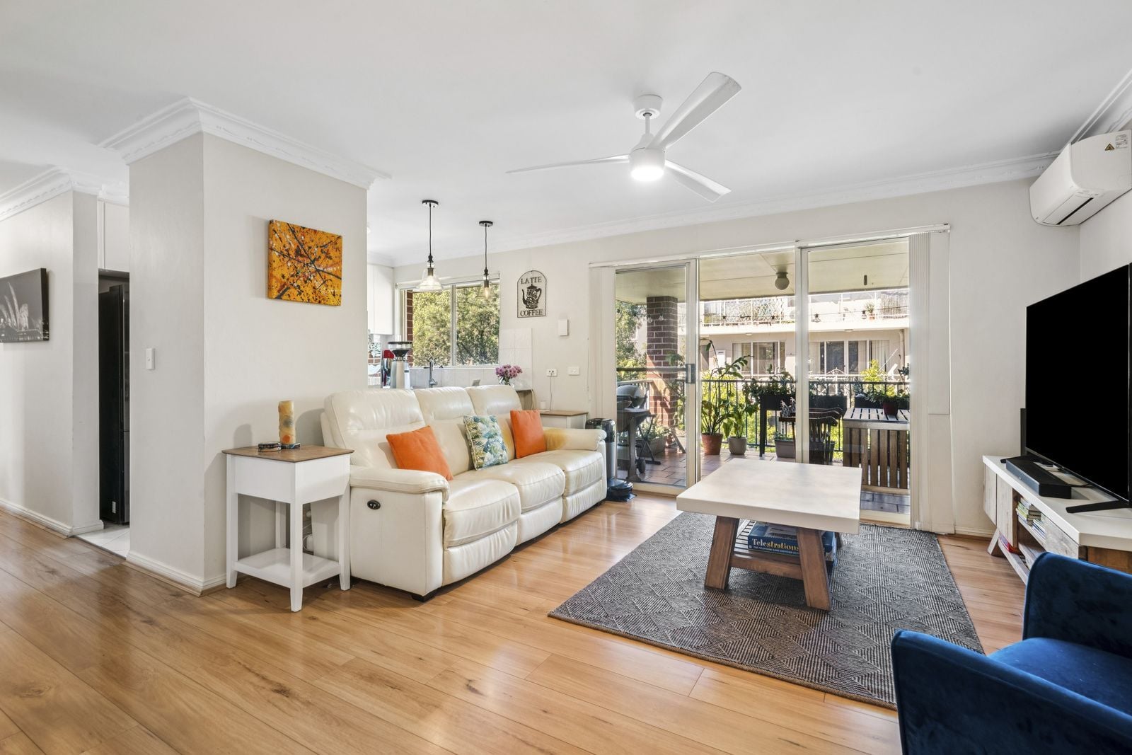 15/8-10 Bellbrook Avenue, Hornsby, Hornsby - Thumbnail 4