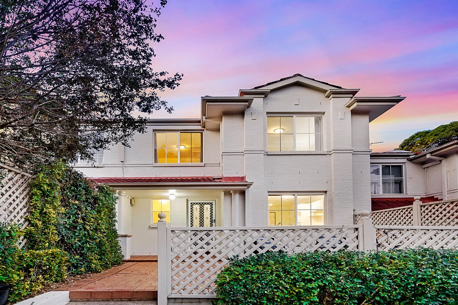 16 Livingstone Way, Thornleigh, Thornleigh - Thumbnail 2
