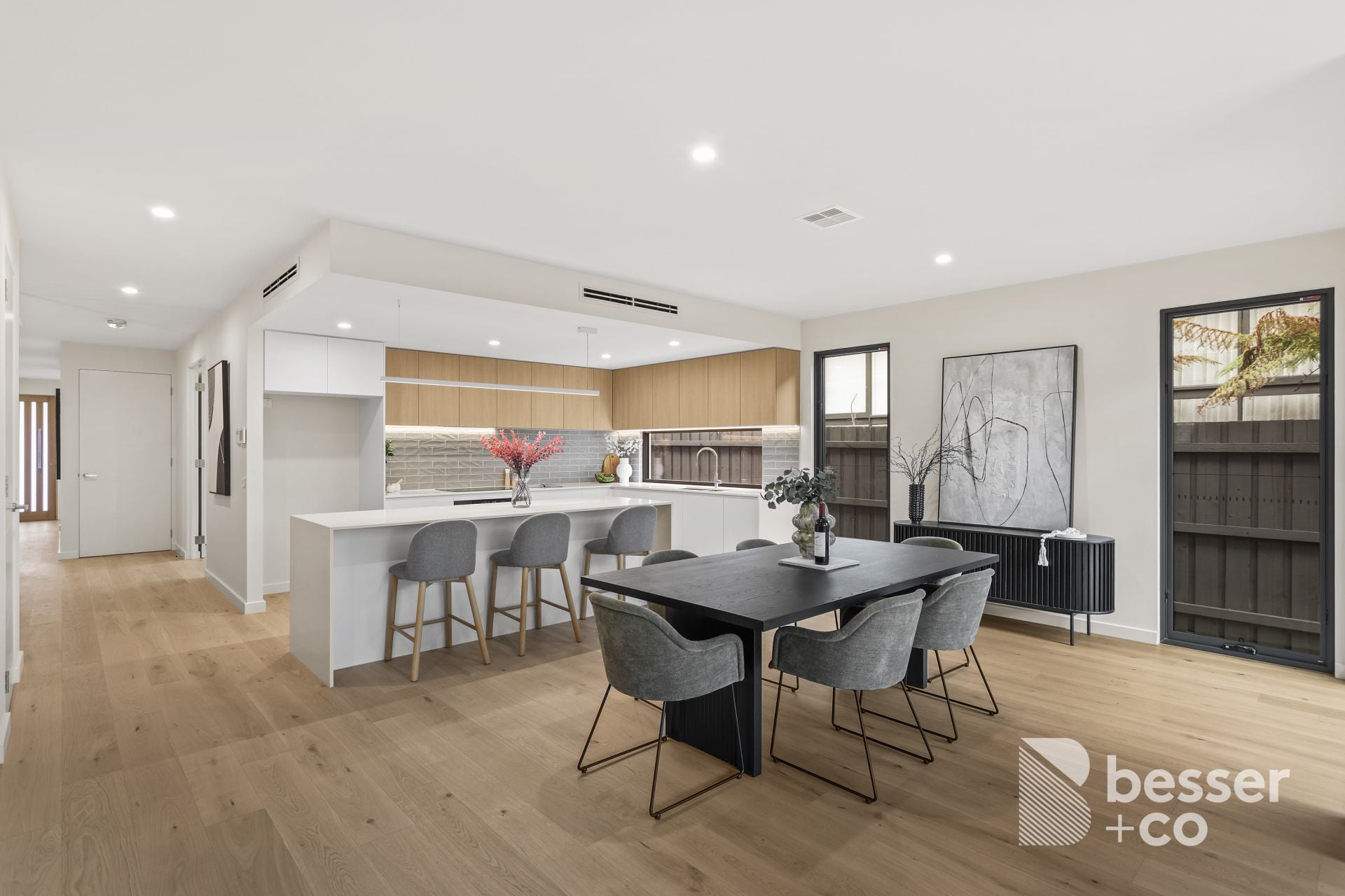 5A Spring Road, Caulfield South - Thumbnail 5