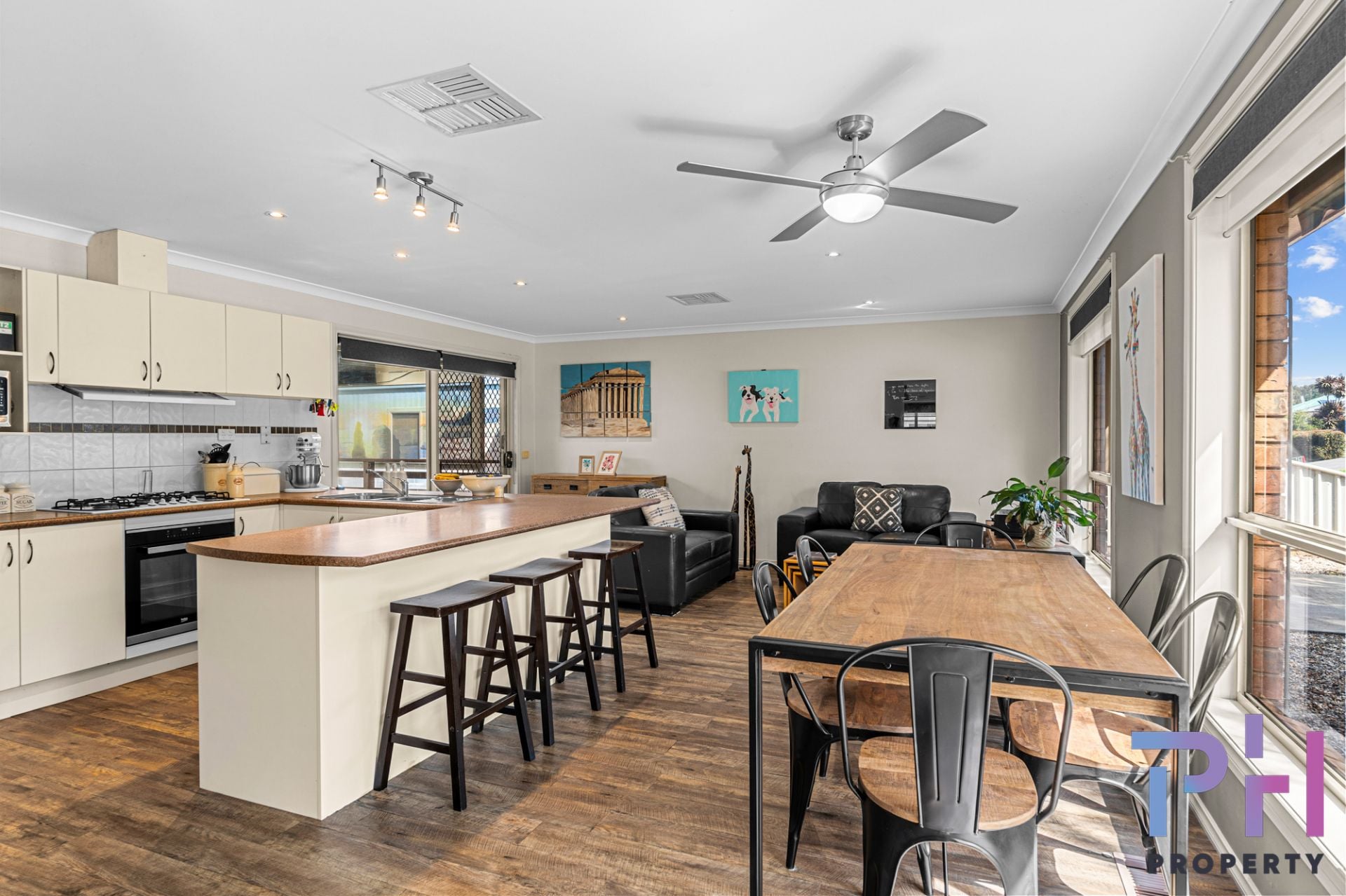 15 Woodlands Drive Eaglehawk VIC, Eaglehawk - Thumbnail 2