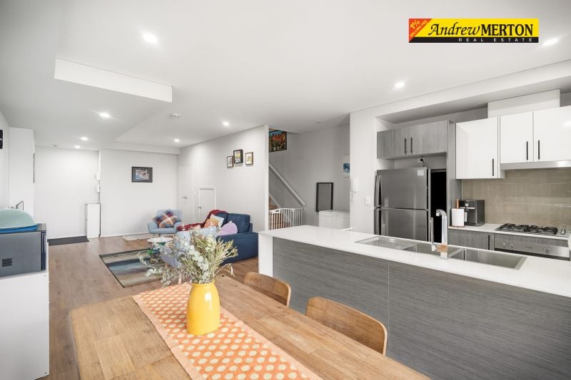 102/25 Railway Road, Quakers Hill