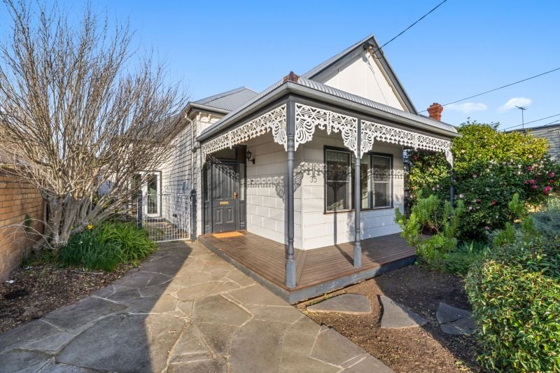 35 Hutton Street, Thornbury