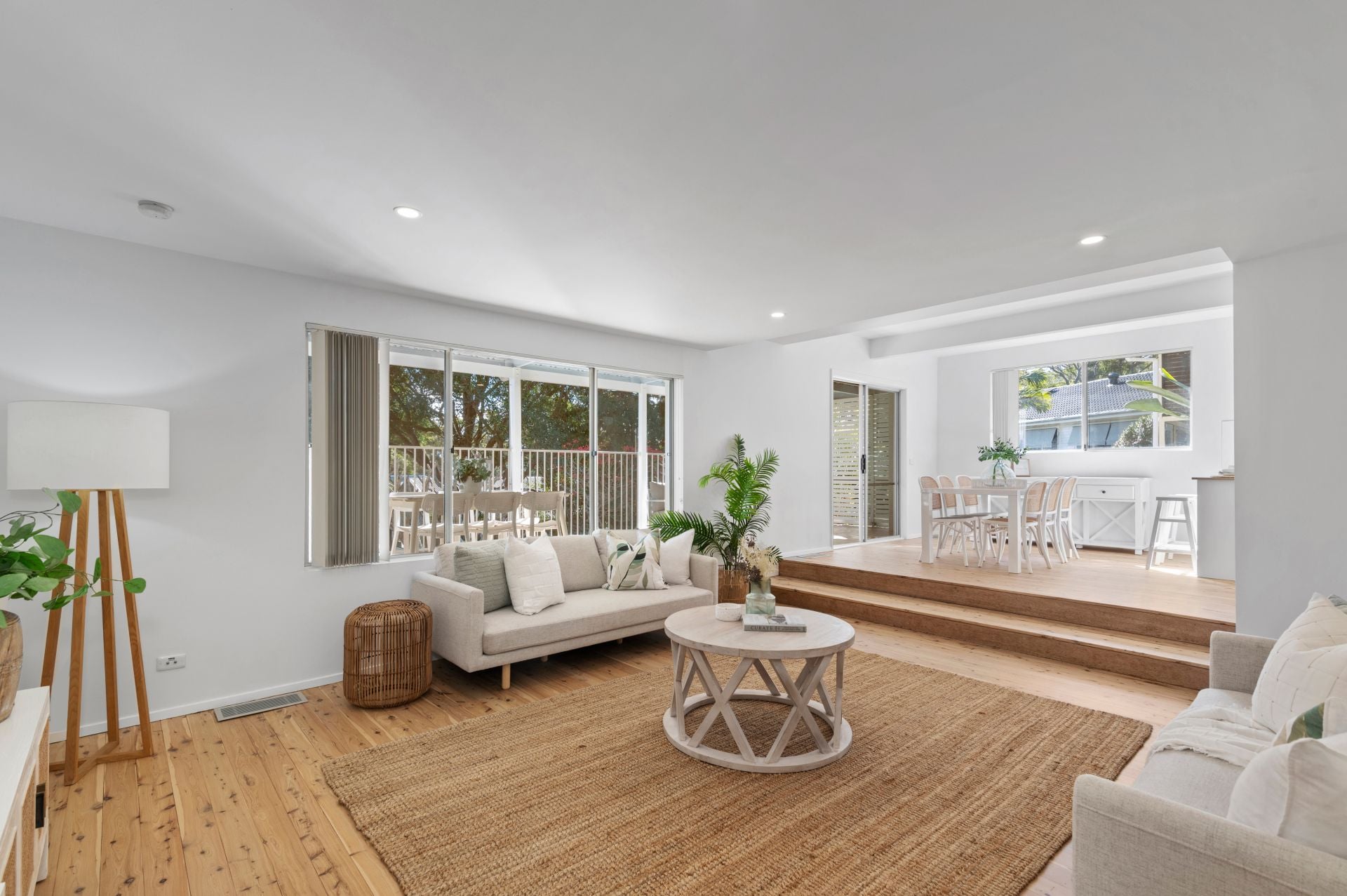 22 Toongara Avenue Bateau Bay NSW, Bateau Bay - Thumbnail 2