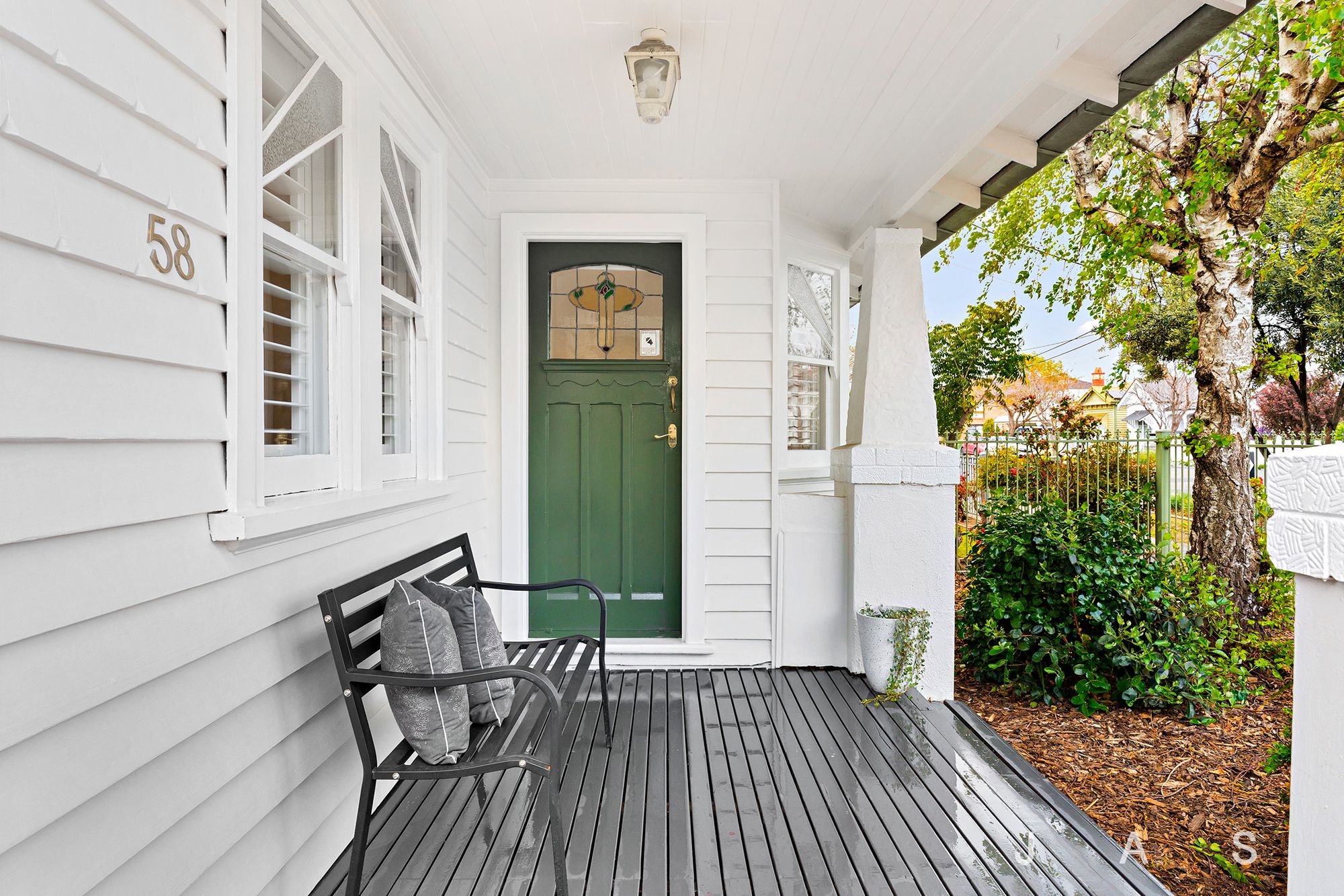 58 Essex Street, Footscray, Footscray - Thumbnail 3