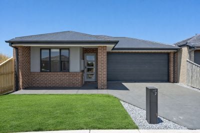 Beveridge 7 Pandorea Street