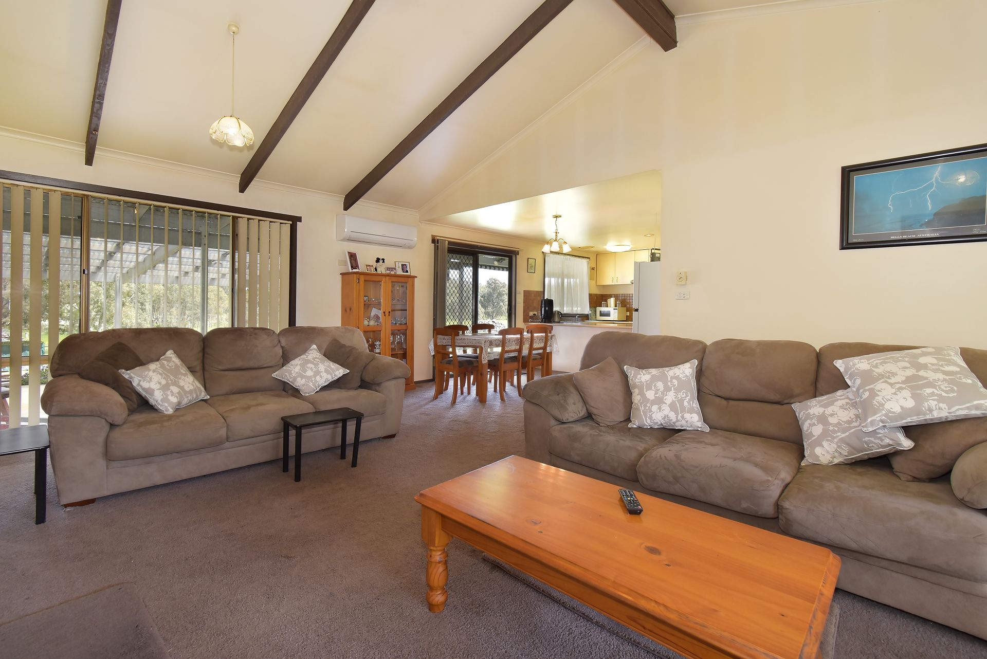 44 Menzies Drive, Daisy Hill, Daisy Hill - Thumbnail 4
