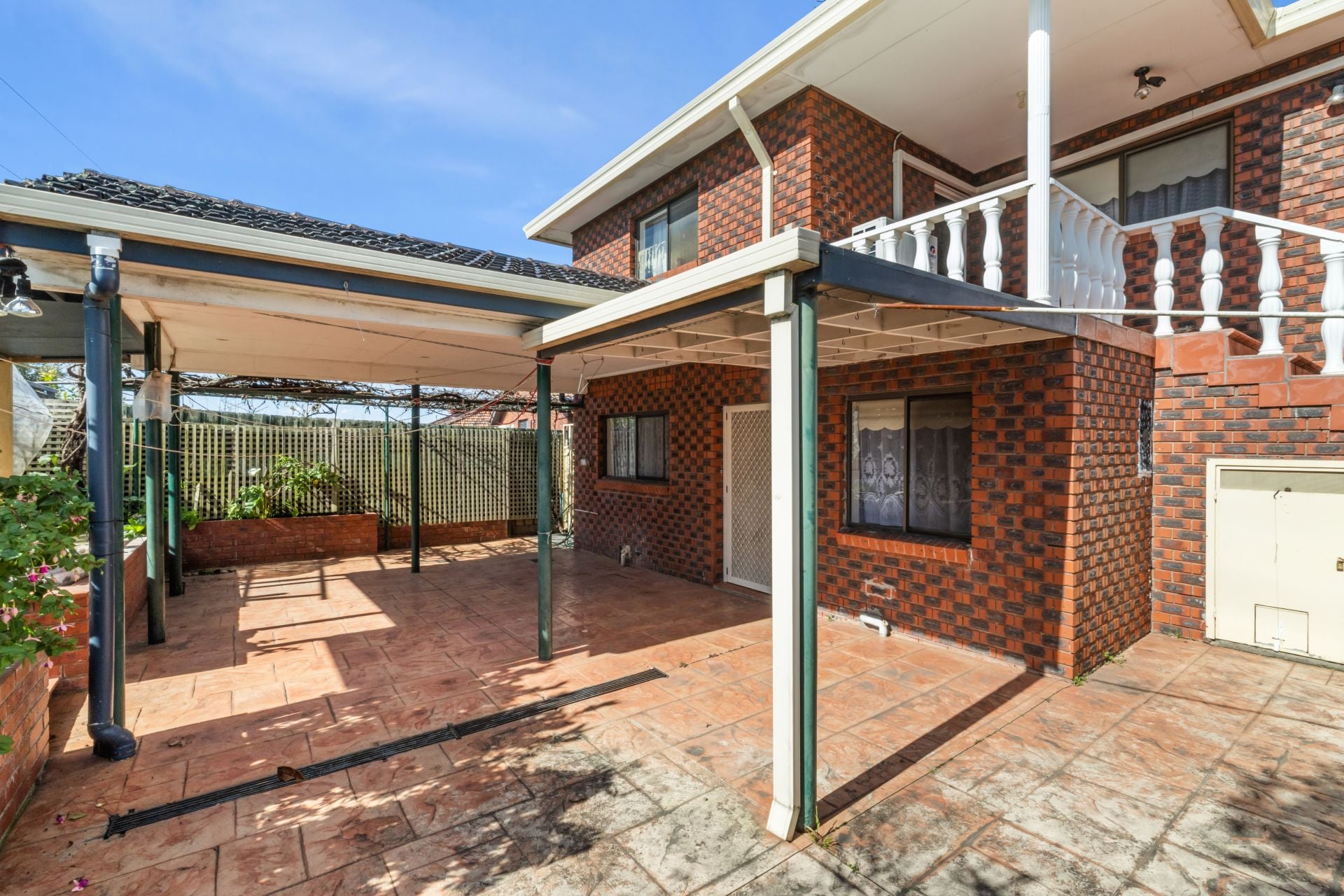 Beautifully Presented 2-Bedroom Unit | Reservoir | Bills Included