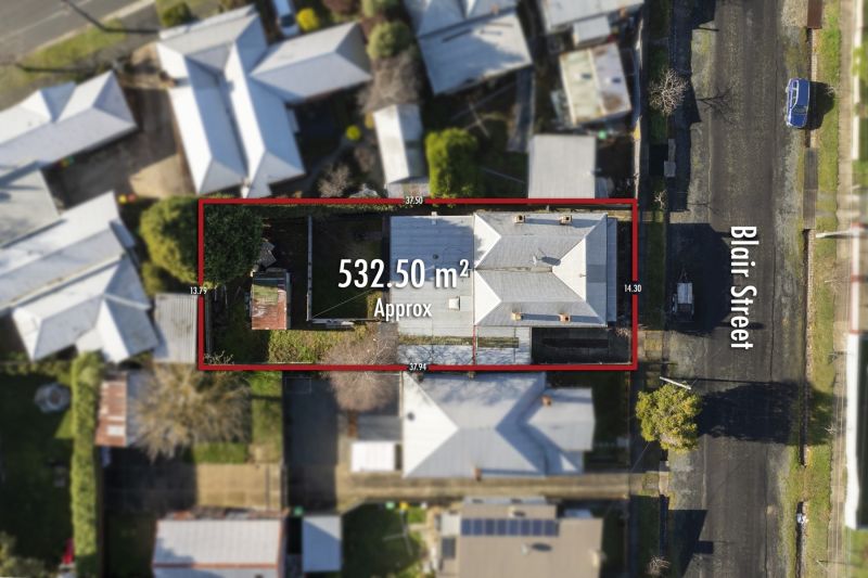 13 Blair Street Golden Point VIC, Golden Point - Thumbnail 4