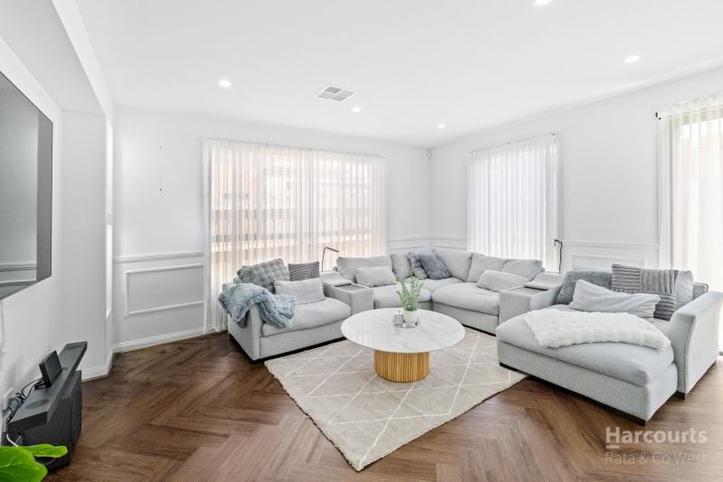 46 Slavko Drive, Fraser Rise