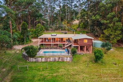 Escape to Lorne Valley -  3.79 ha (9.36 acre)
