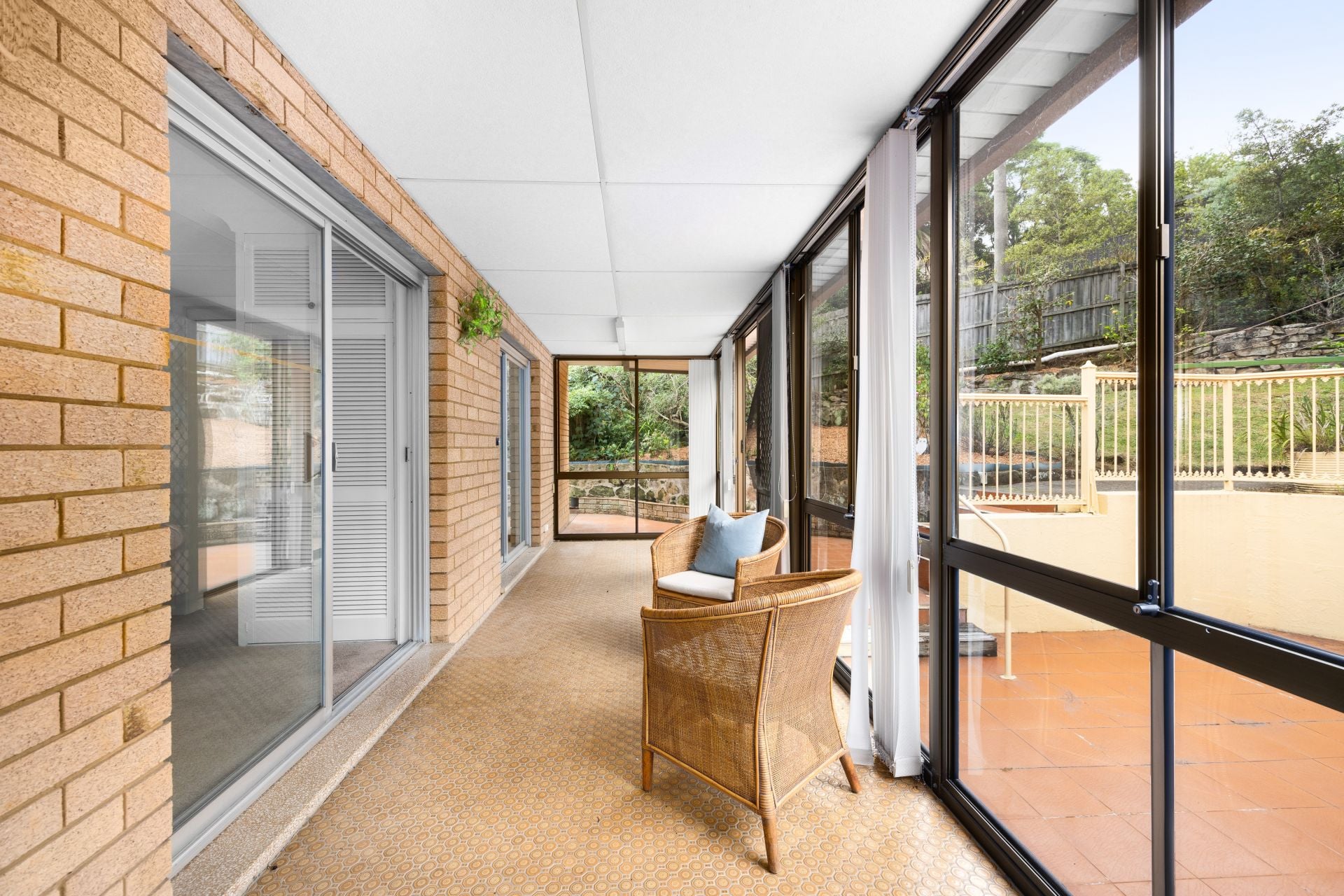 23 Matson Crescent, Miranda, Miranda - Thumbnail 6