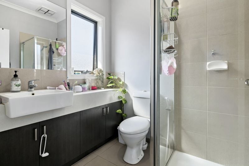 1/27 Travers Street, Thomastown