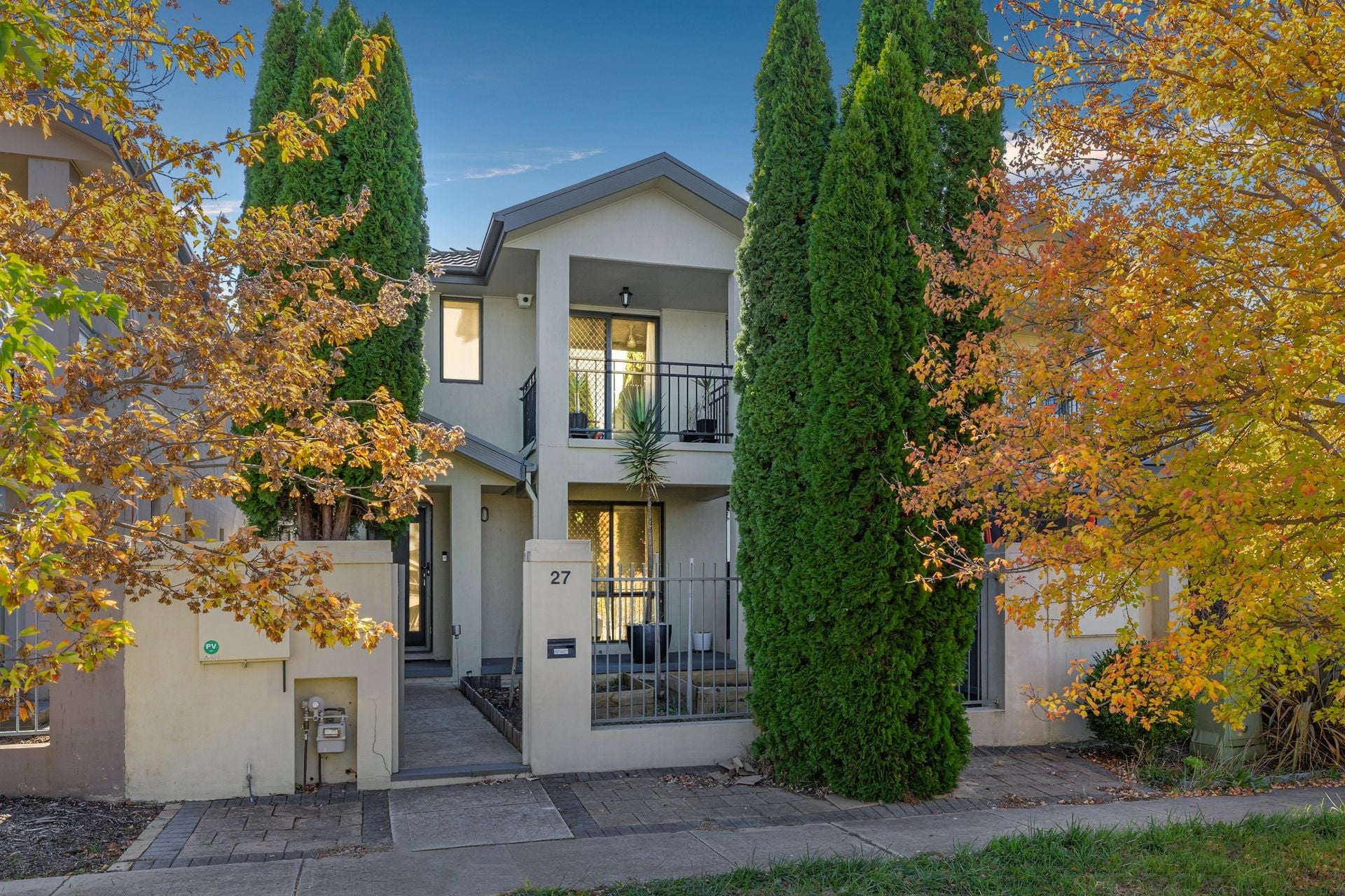 27 Hazelgrove Street, Harrison ACT