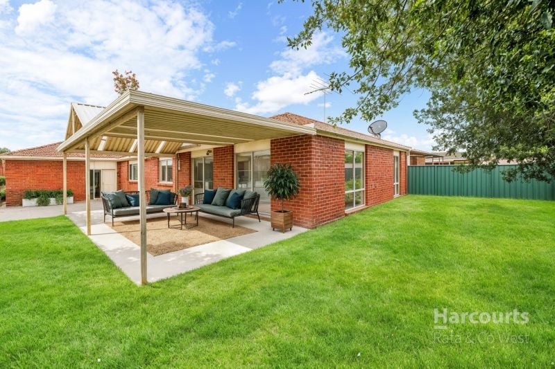 3 Thorpe Place, Burnside