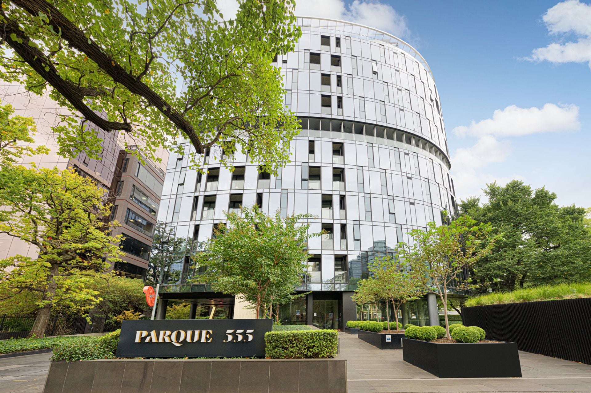 404/555 St Kilda Road, Melbourne, Melbourne - Thumbnail 2