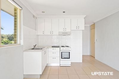 Dee Why - 6/14 Grafton Crescent