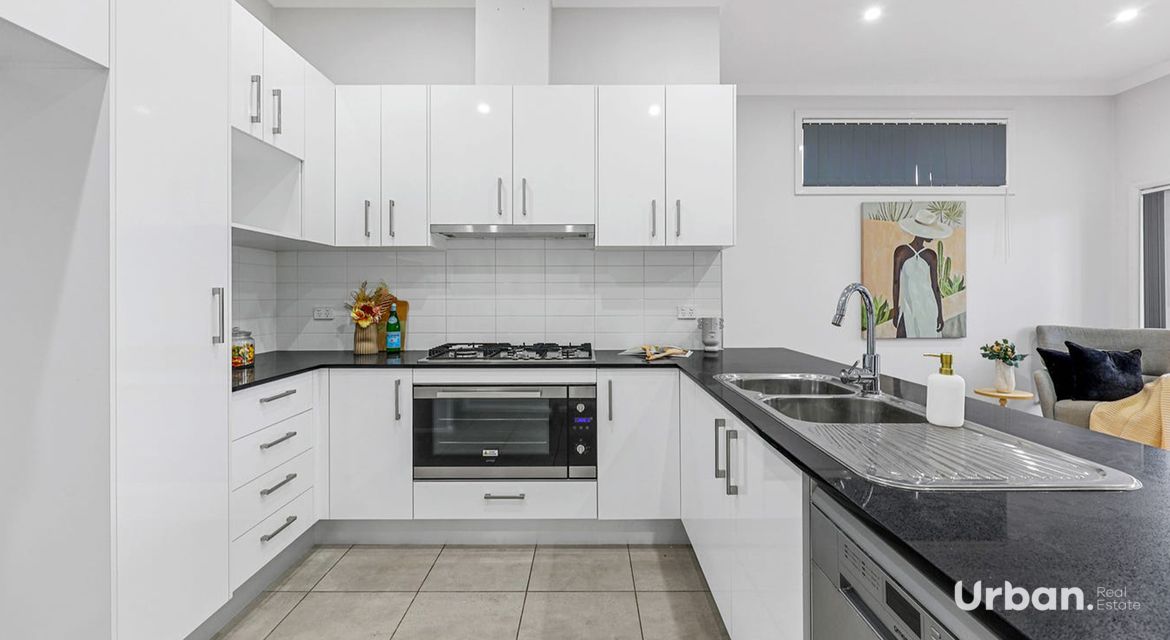 Gregory Hills 6 Barrett Street