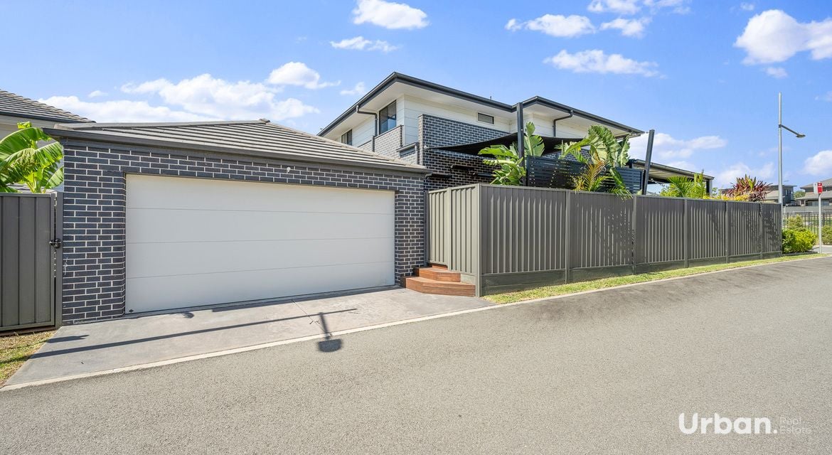 Denham Court 78 Plumegrass Avenue