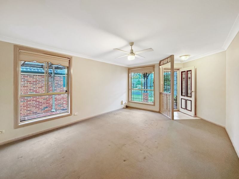 Well-Presented Family Home in the Popular Cascades Estate