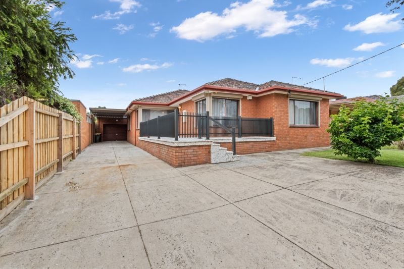 6 Hedley Street, Fawkner