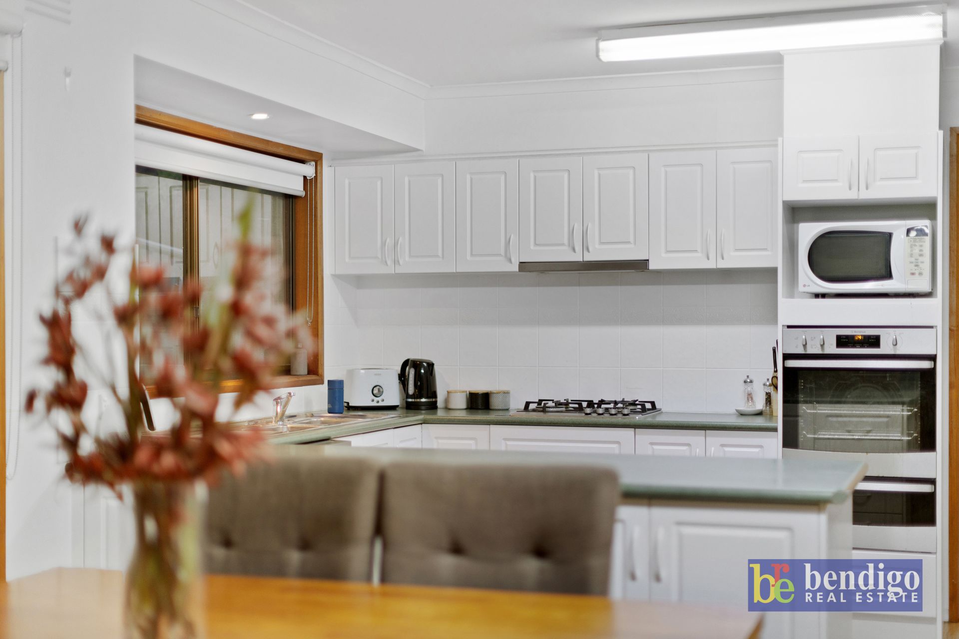 16 Herbert Avenue Strathdale VIC, Strathdale - Thumbnail 7
