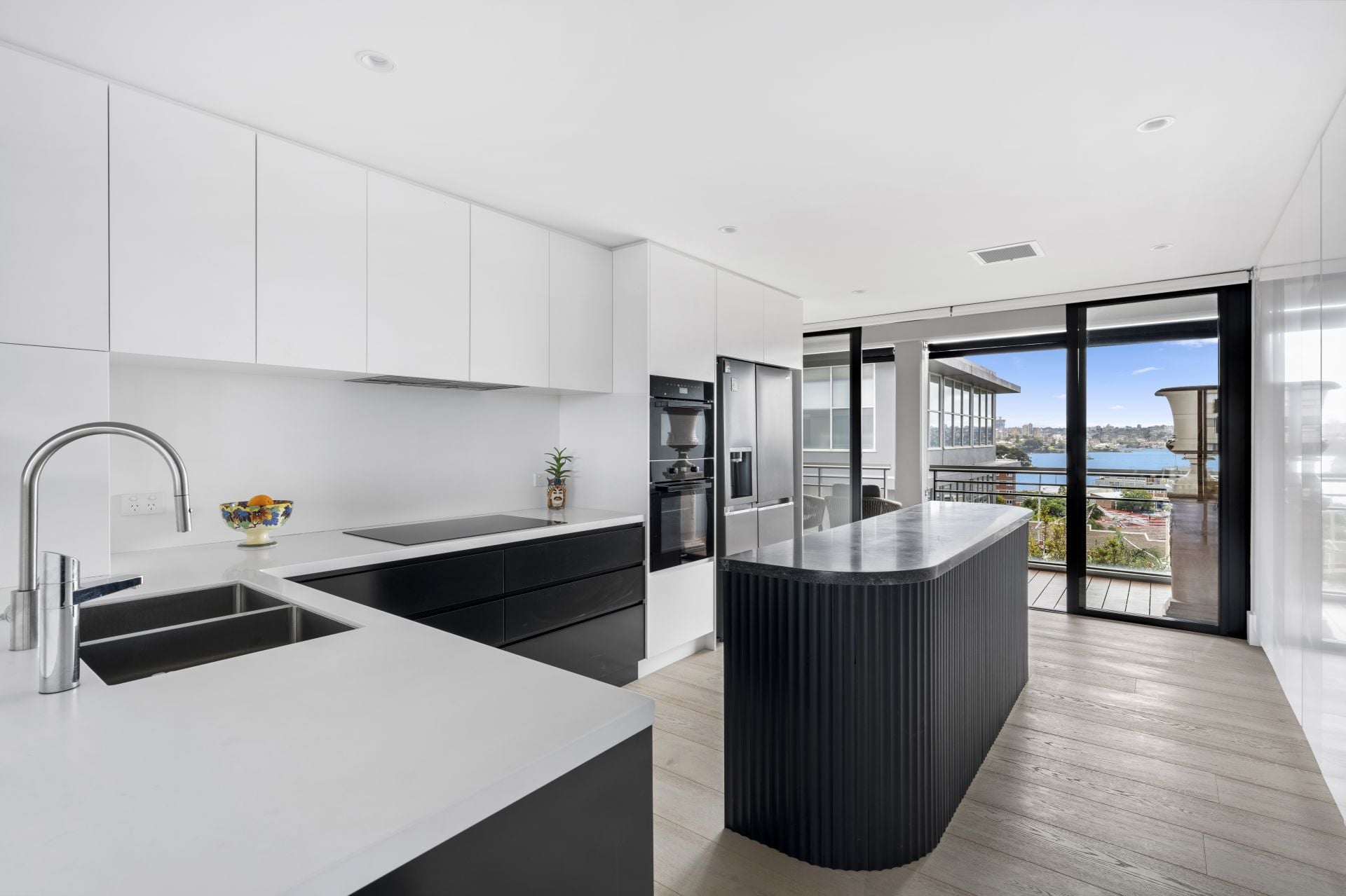 22/22 Wylde Street Potts Point NSW, Potts Point - Thumbnail 5