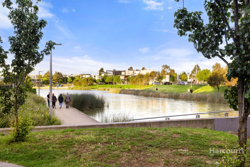 16 Caravel Lane, Caroline Springs