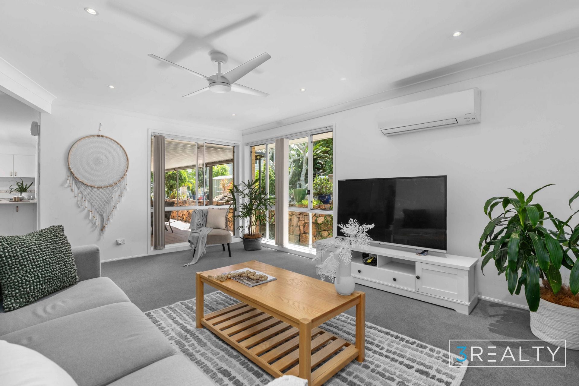 31 Silky Oak Drive, Caves Beach - Thumbnail 7