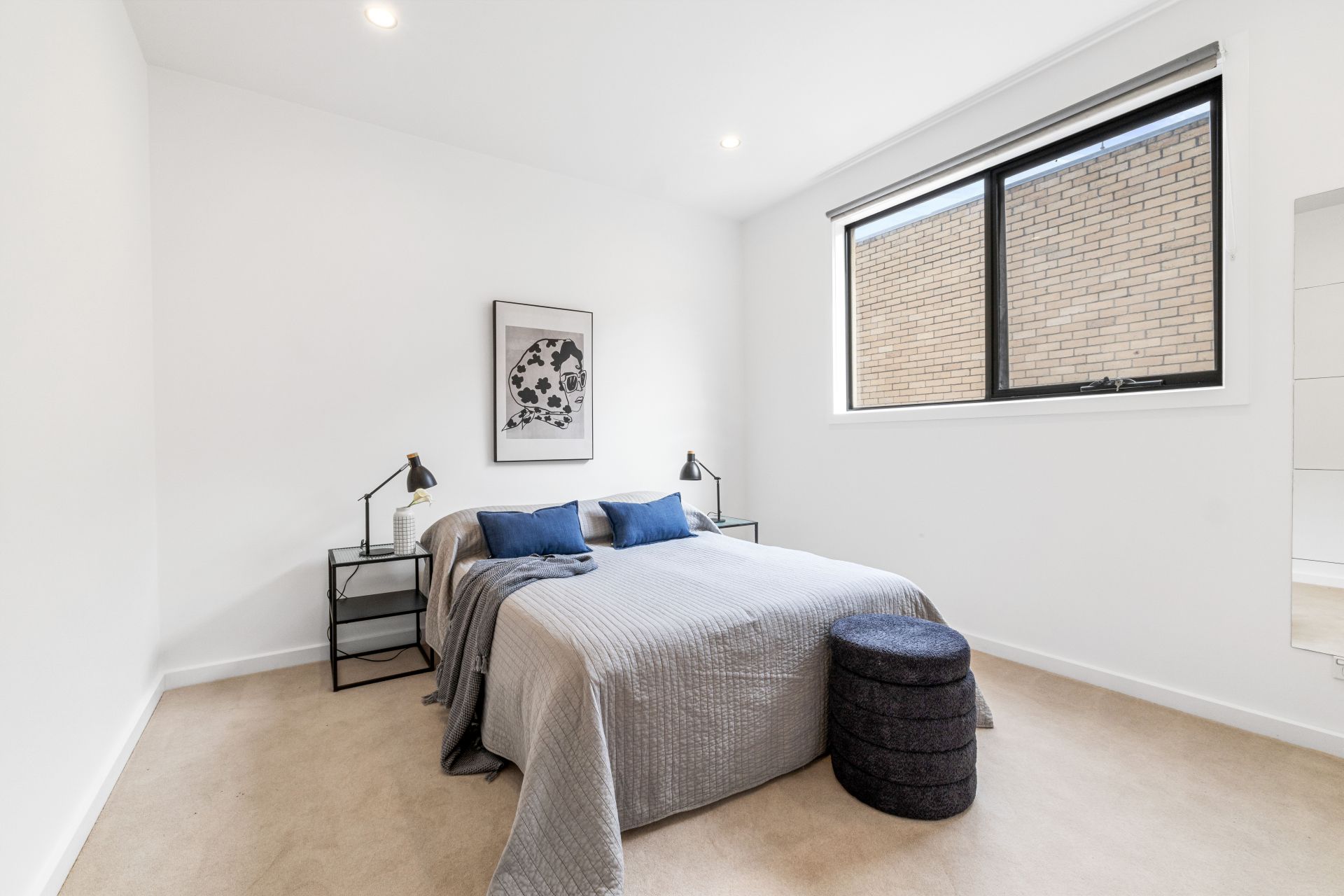 Spacious, Modern Living Over Two Levels