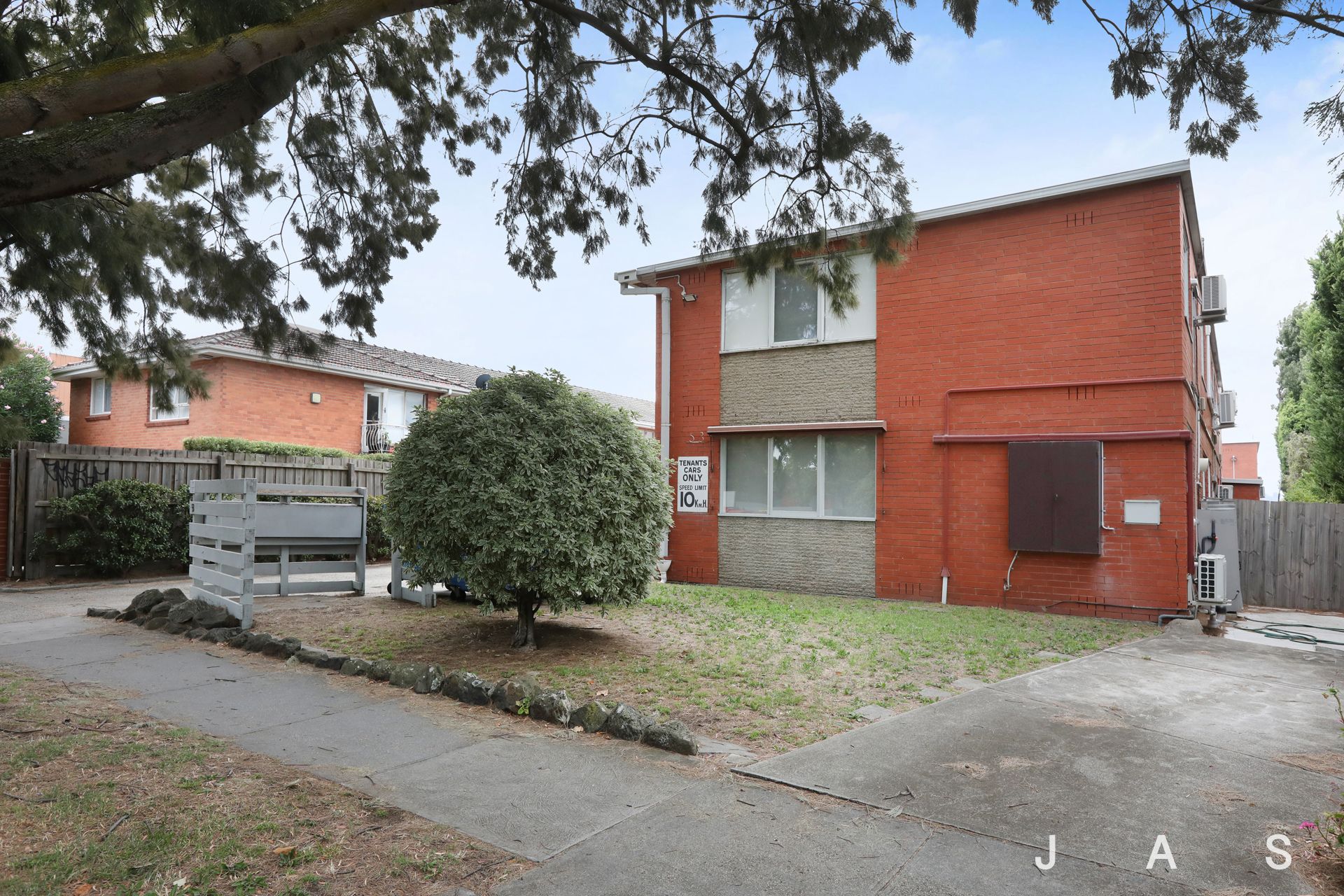 1/53 Stephen Street Yarraville VIC, Yarraville - Thumbnail 2