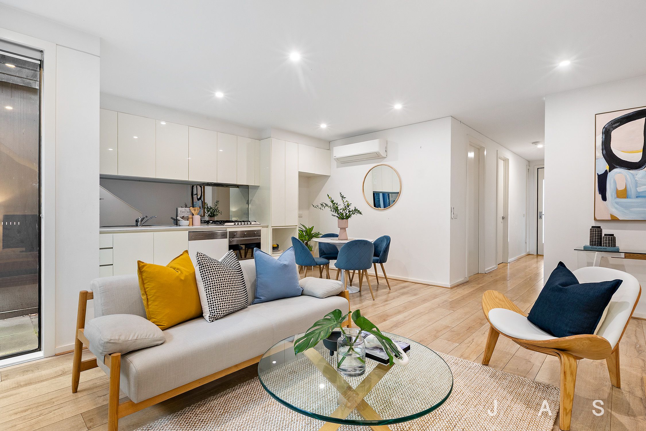 2/25 Somerville Road Yarraville VIC, Yarraville - Thumbnail 4