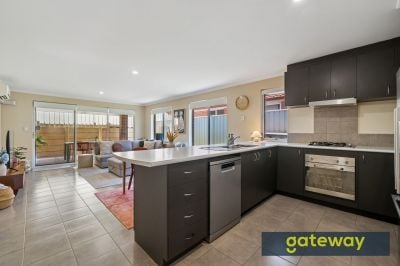 8/39 Barfield Road, Hammond Park