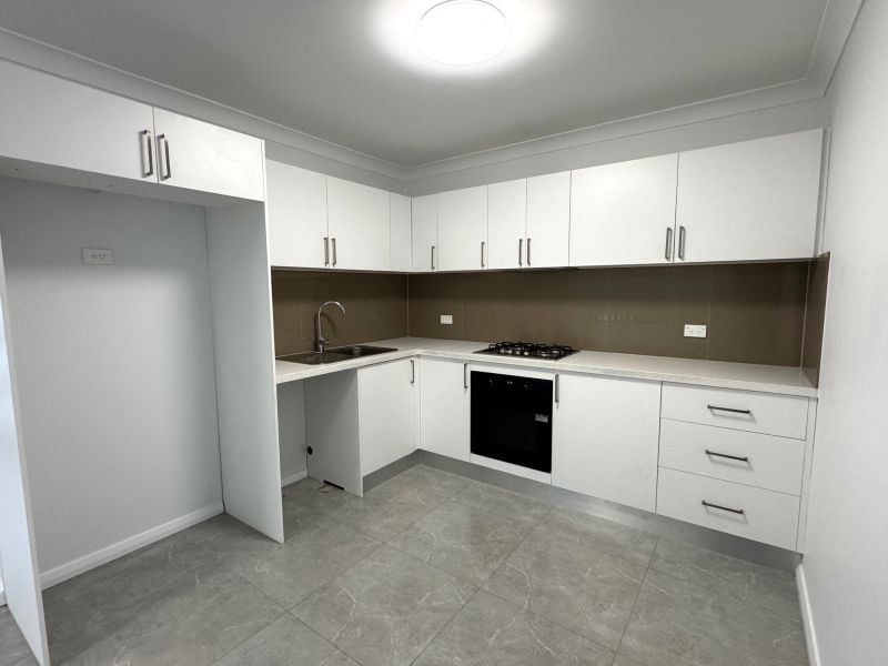 9a Western Crescent, Blacktown