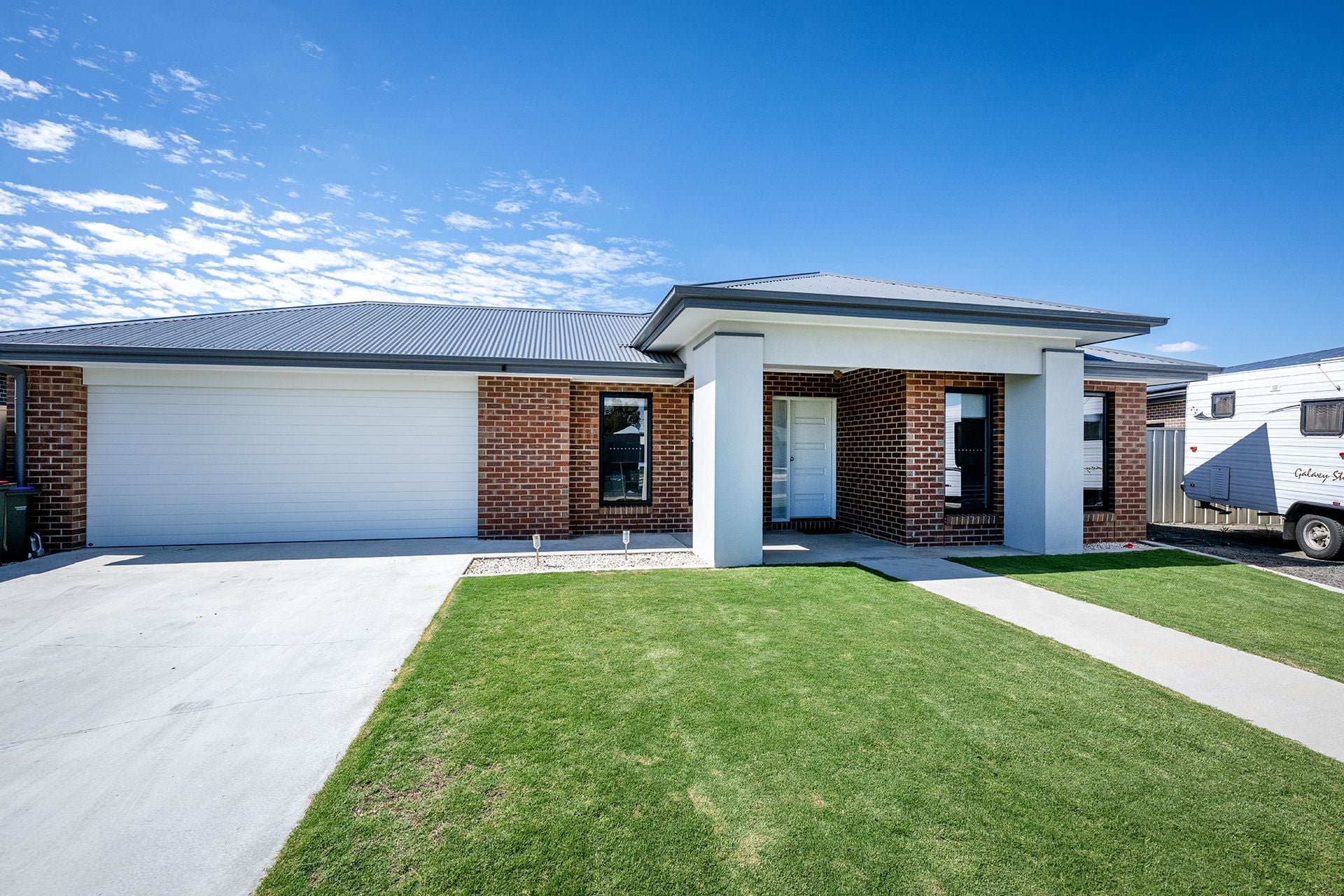 17 Evans Way Horsham VIC, Horsham - Image 1