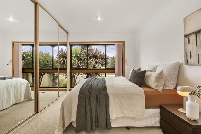 1 Redfern Close, Thomastown