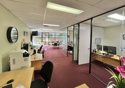 Belrose - 15/14 Narabang Way