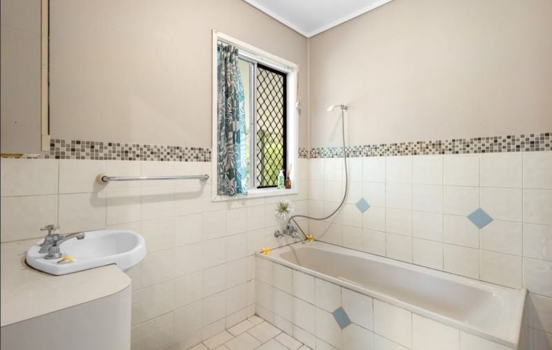 197 Stephan Road, Goomboorian For Sale by Farmbuy.com - image 21