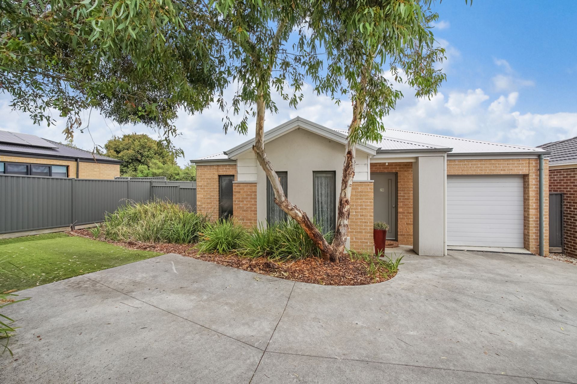 20 Millicent Place Ballarat East VIC, Ballarat East - Thumbnail 2