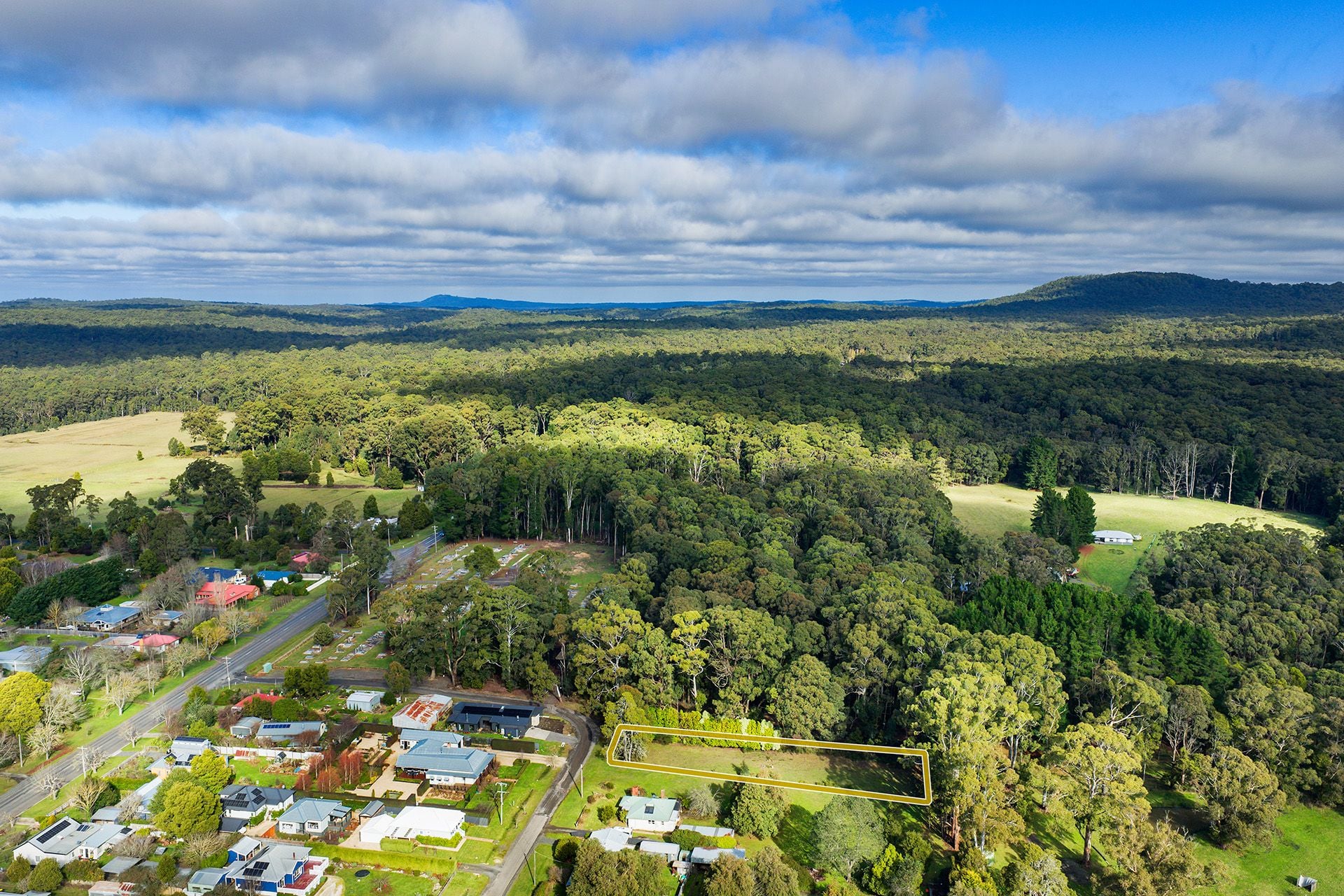 9/47 Park Street Trentham, Trentham - Image 1