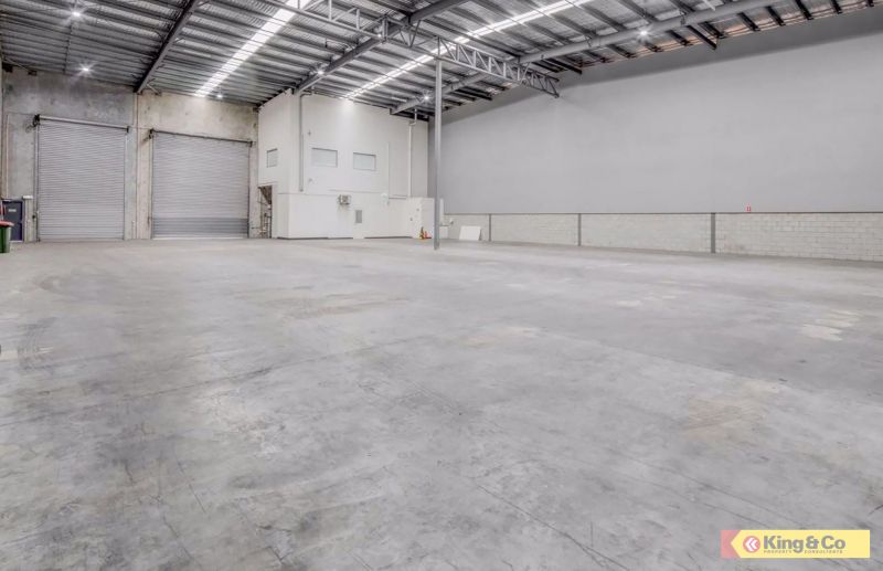 Corporate Geebung Office/Warehouse!