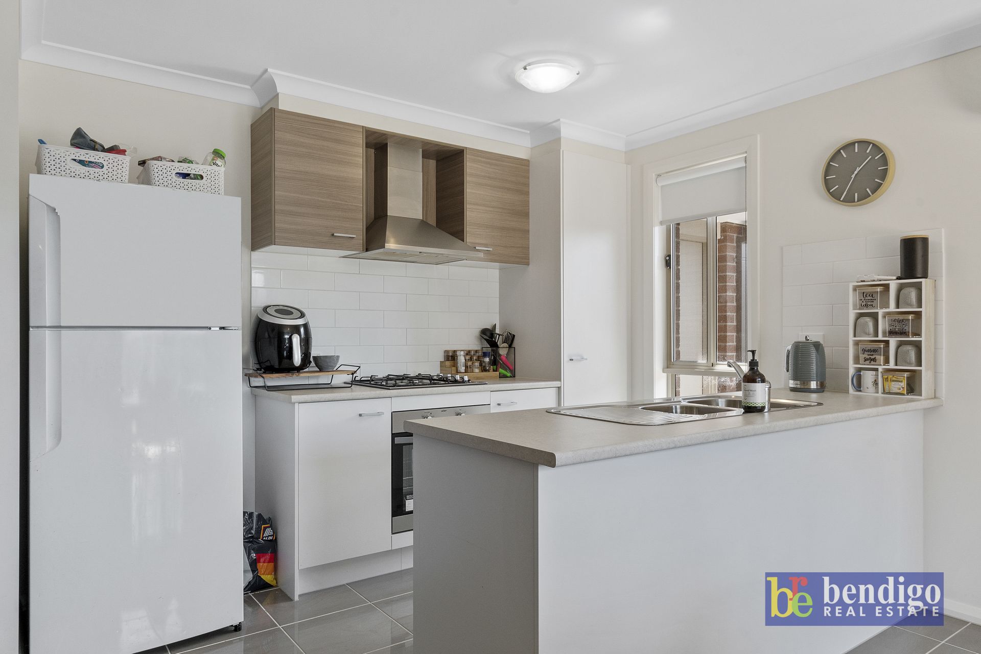 9 Edgerton Road Huntly VIC, Huntly - Thumbnail 3
