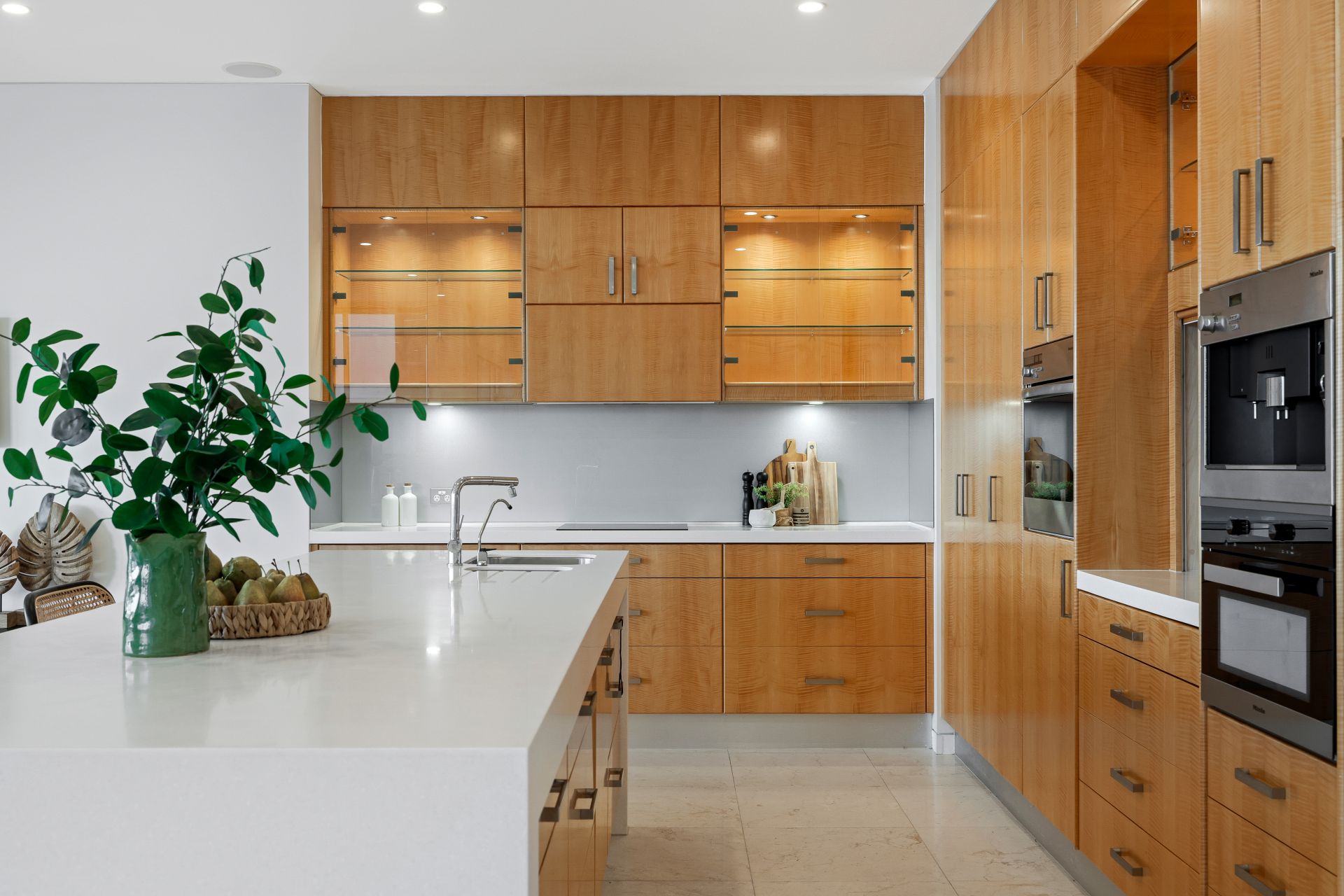 8 King Charles Drive, Sovereign Islands QLD 4216, Sovereign Islands - Thumbnail 5