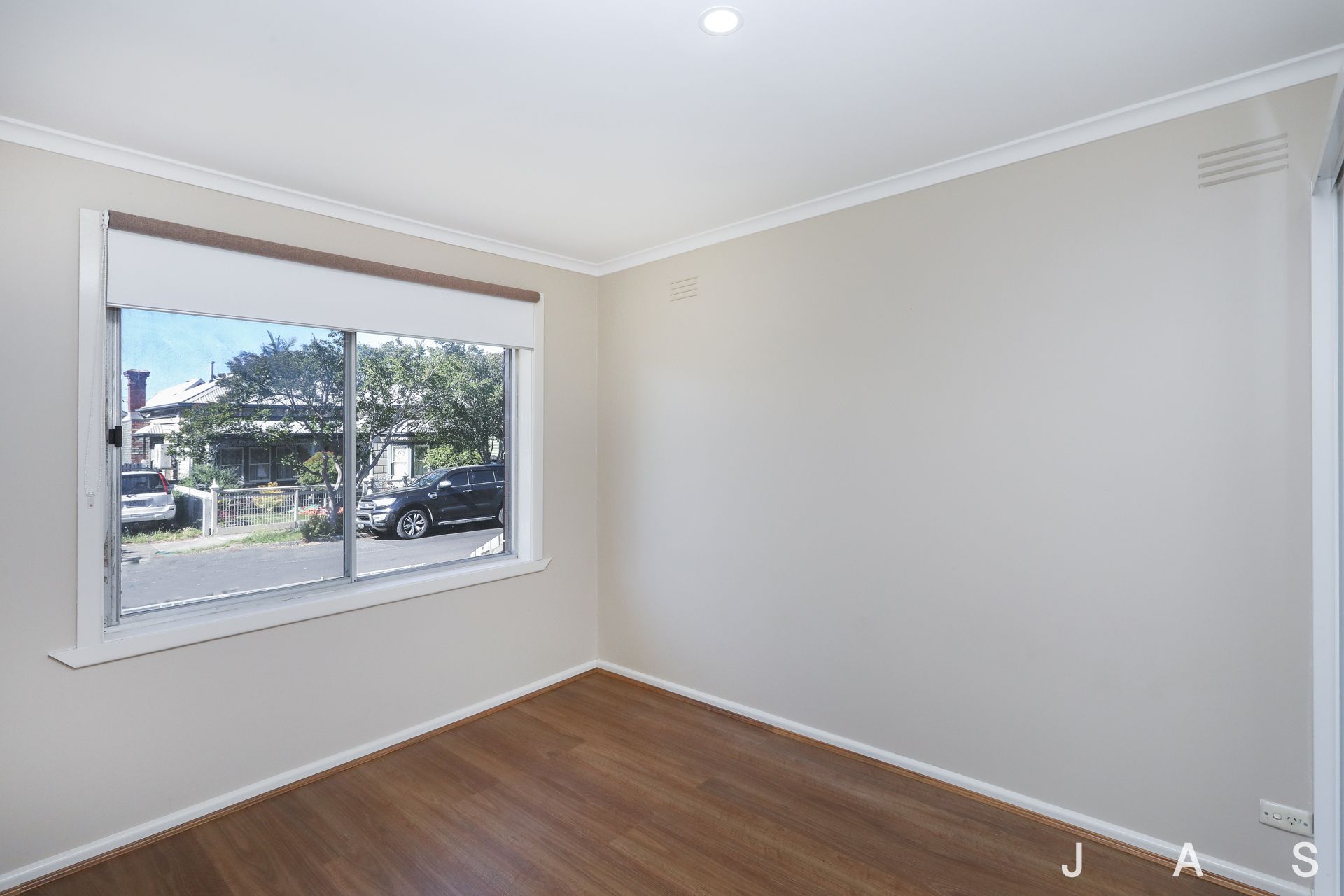 28 White St Footscray VIC, Footscray - Thumbnail 4