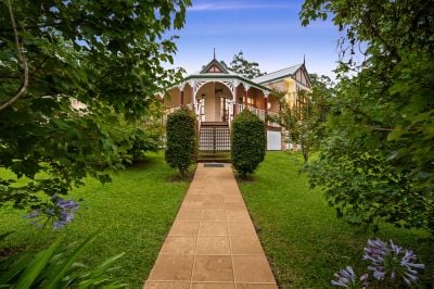 Lemon Tree 1780 Dooralong Road