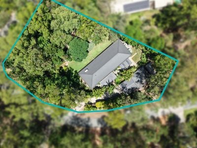 Cashmere 15 Spotted Gum Lane