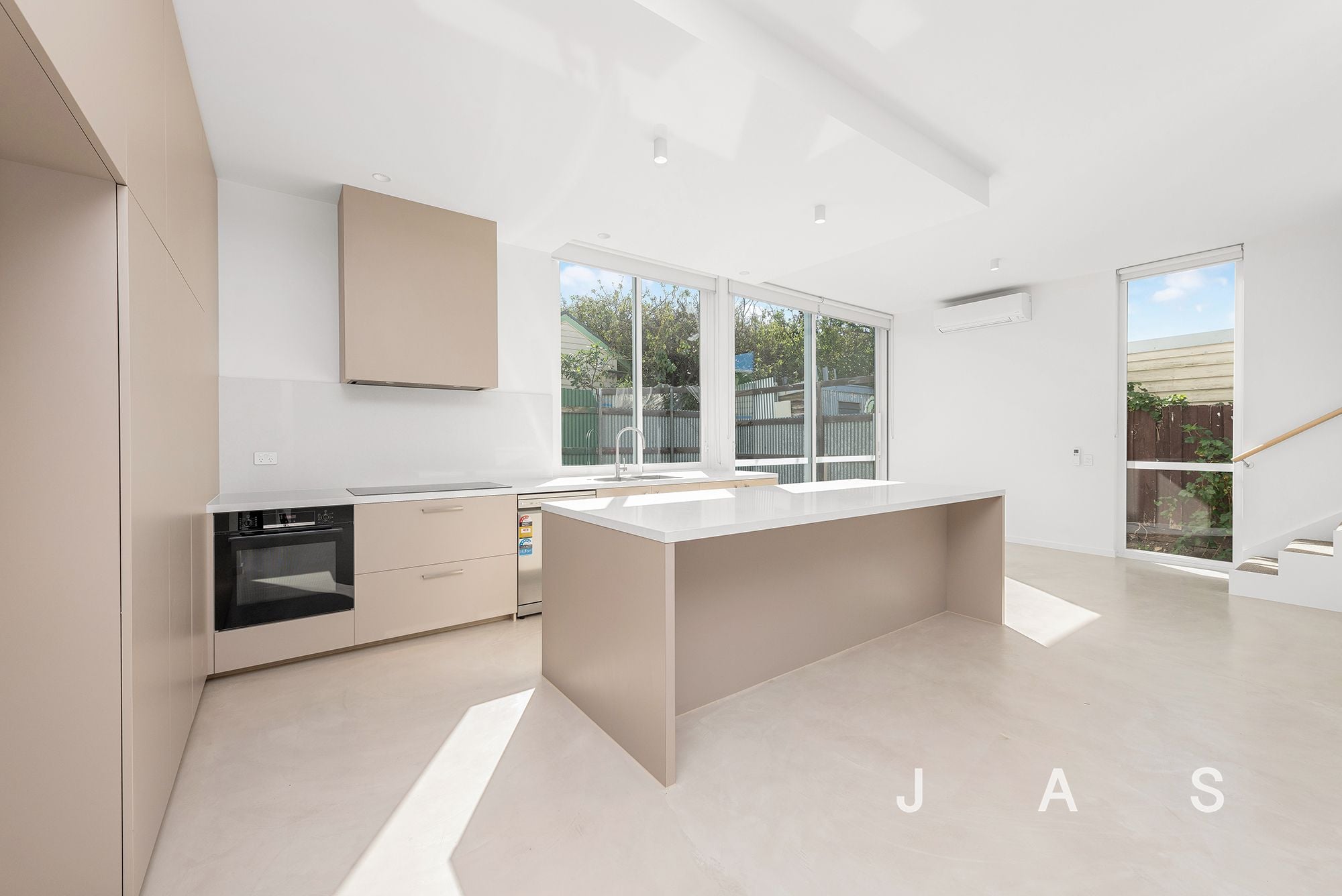 16 Ovens Street Yarraville VIC, Yarraville - Thumbnail 7